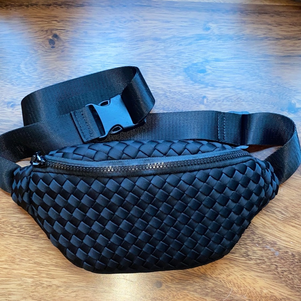 Sol and Selene Black Woven Belt Bag